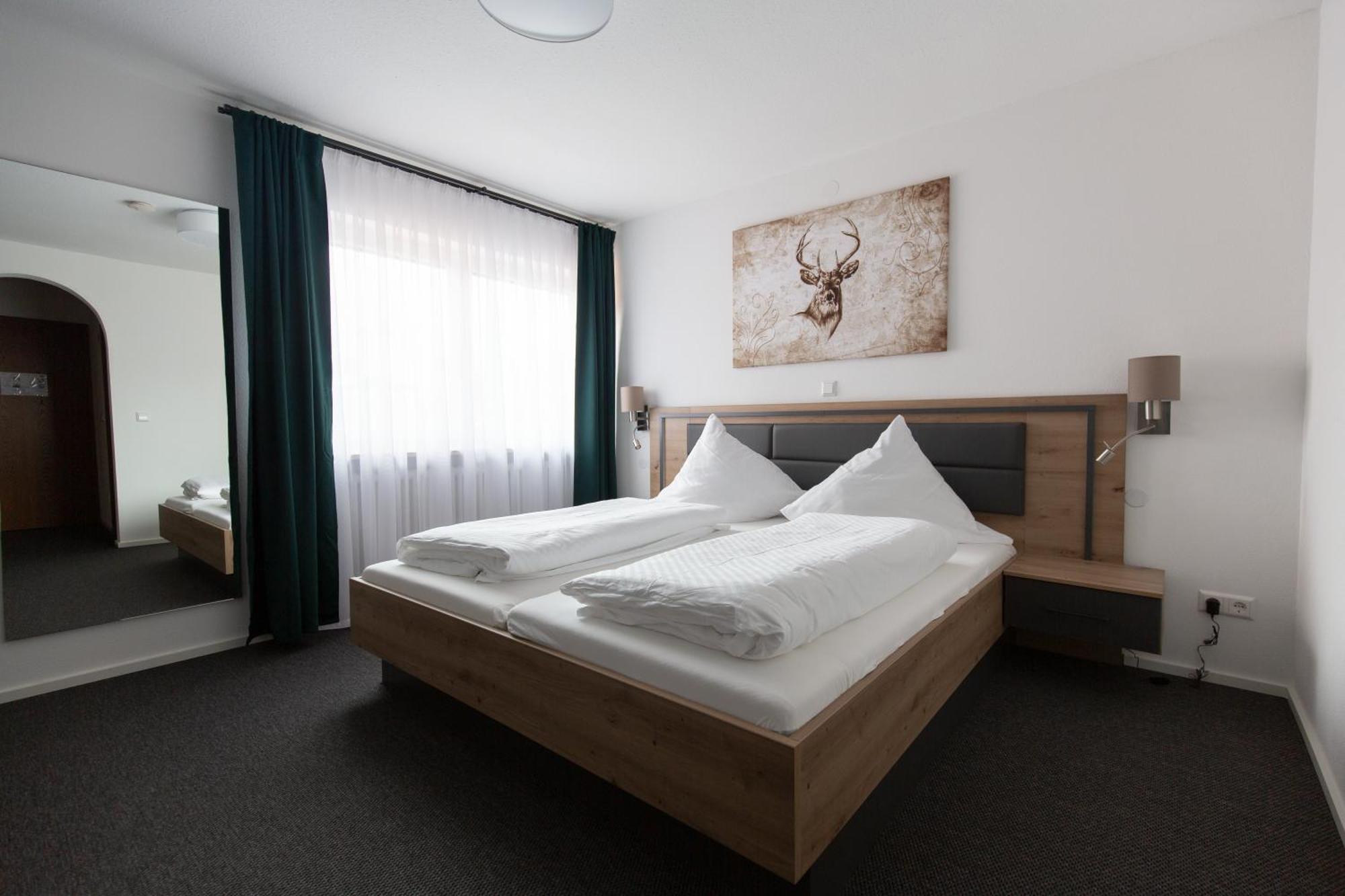 Landgasthof Schuetzen Tengen ภายนอก รูปภาพ